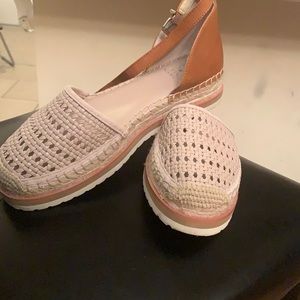 Vince Camuto Espadrilles